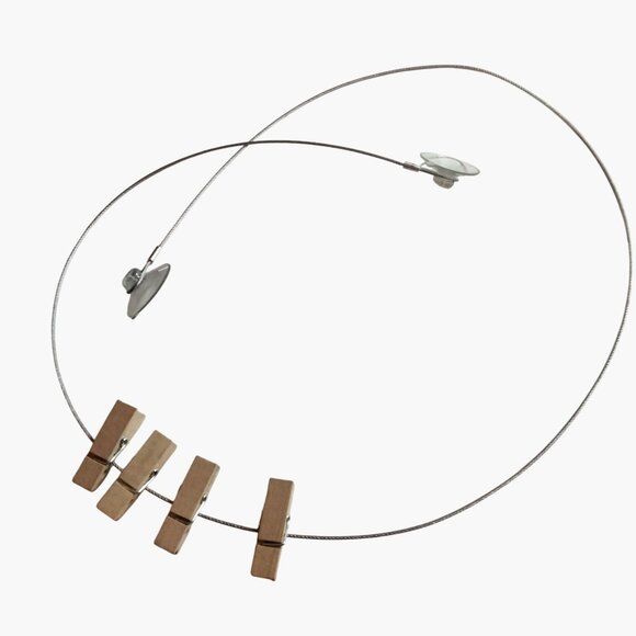 Steel Cable Photo Holder 4 Wooden Magnetic Clips Hanging Display kids Artwork - Picture 1 of 4
